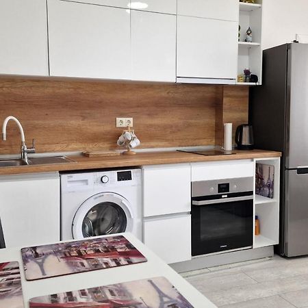 Lola seaview guest house. Уютный Домик в Варне Варна Экстерьер фото