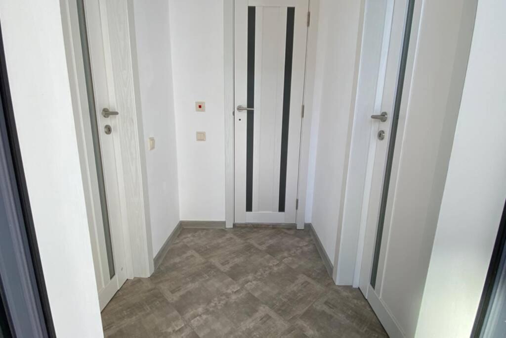Lola seaview guest house. Уютный Домик в Варне Варна Экстерьер фото