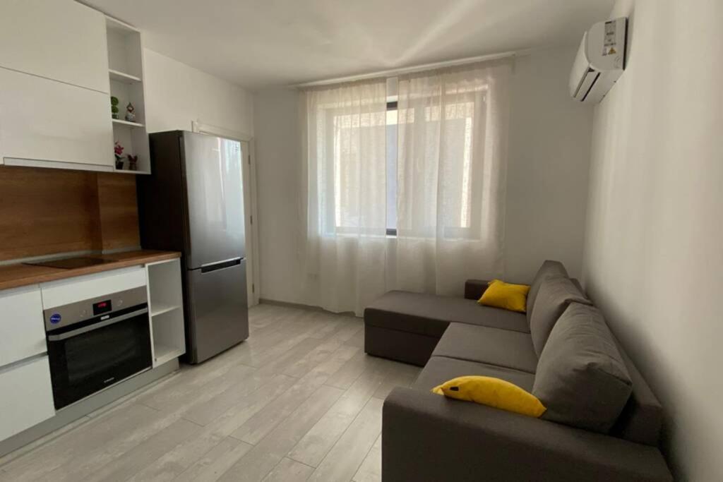 Lola seaview guest house. Уютный Домик в Варне Варна Экстерьер фото