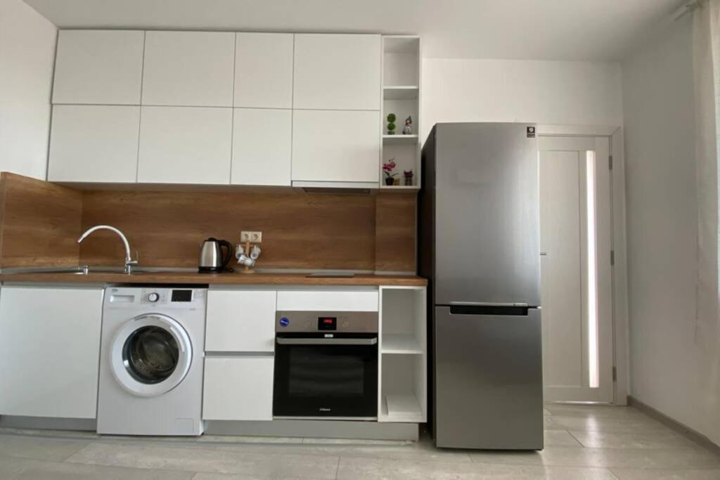 Lola seaview guest house. Уютный Домик в Варне Варна Экстерьер фото