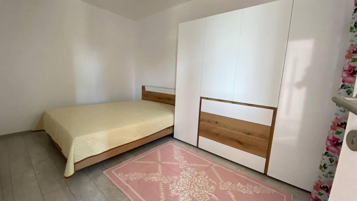 Lola seaview guest house. Уютный Домик в Варне Варна Экстерьер фото