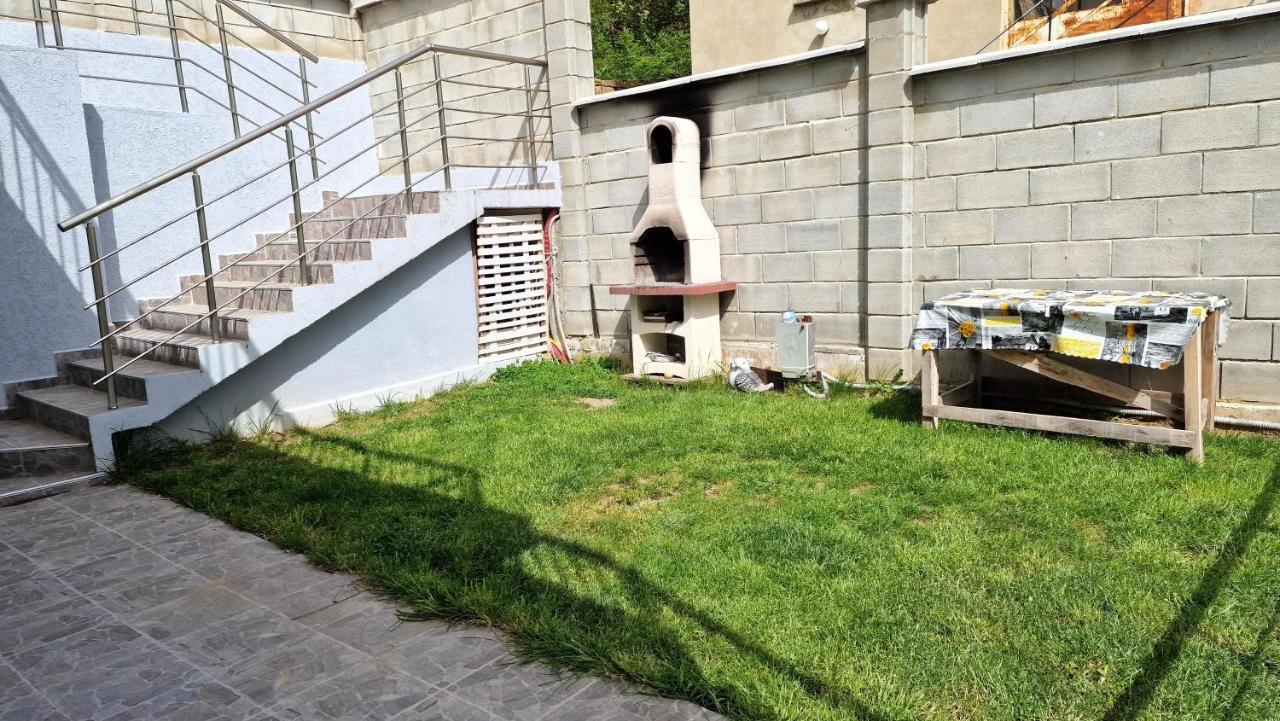 Lola seaview guest house. Уютный Домик в Варне Варна Экстерьер фото