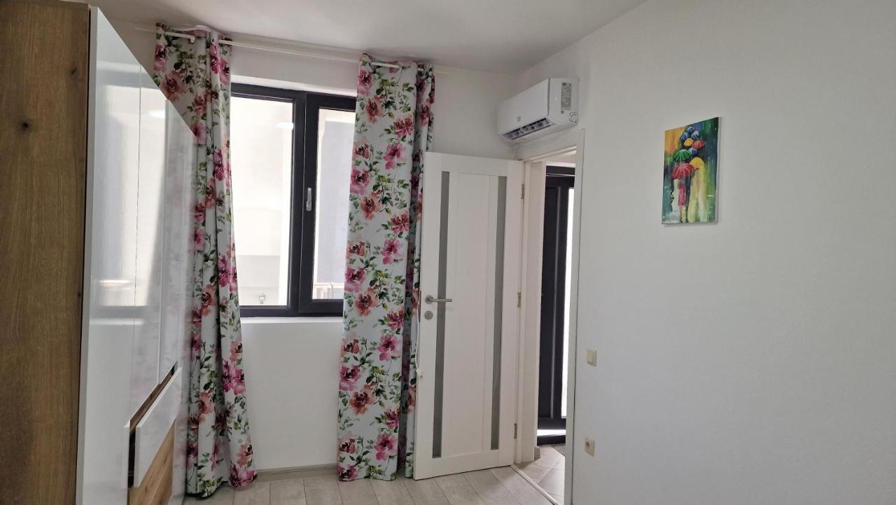 Lola seaview guest house. Уютный Домик в Варне Варна Экстерьер фото