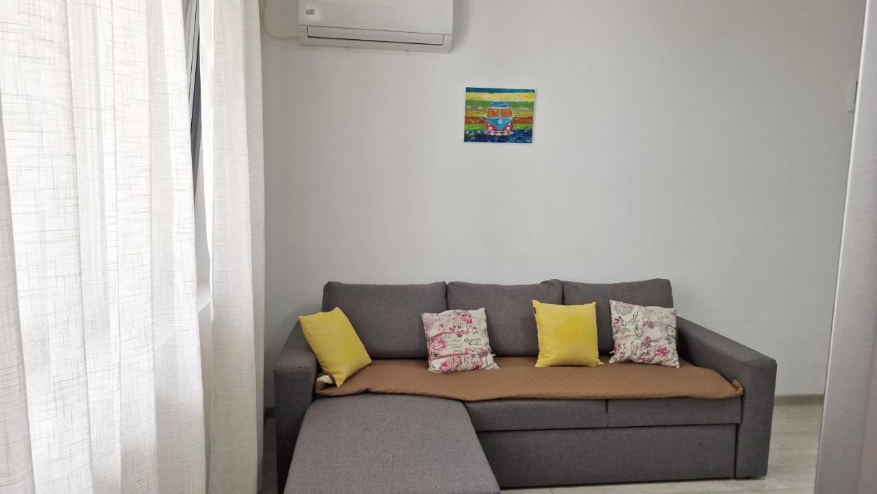 Lola seaview guest house. Уютный Домик в Варне Варна Экстерьер фото
